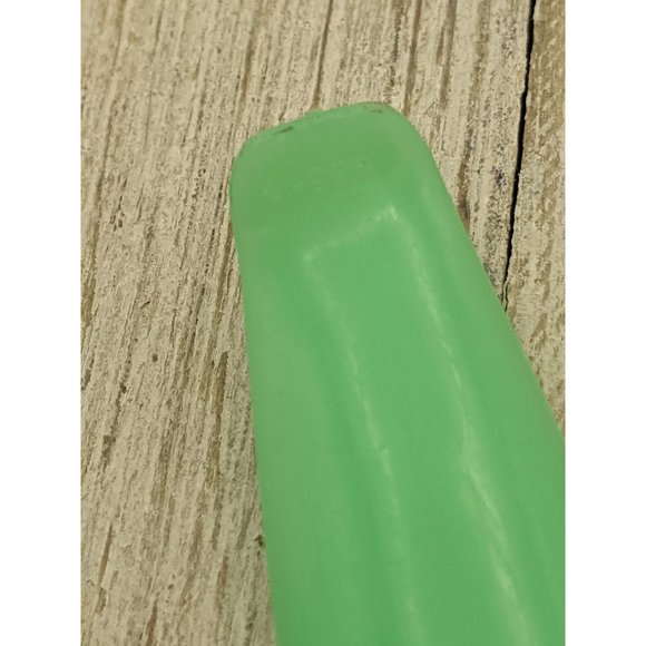 Vintage Tupperware Set 877 885 1299 Mini Funnel Lettuce Corer Toast Grabber - Picture 9 of 11